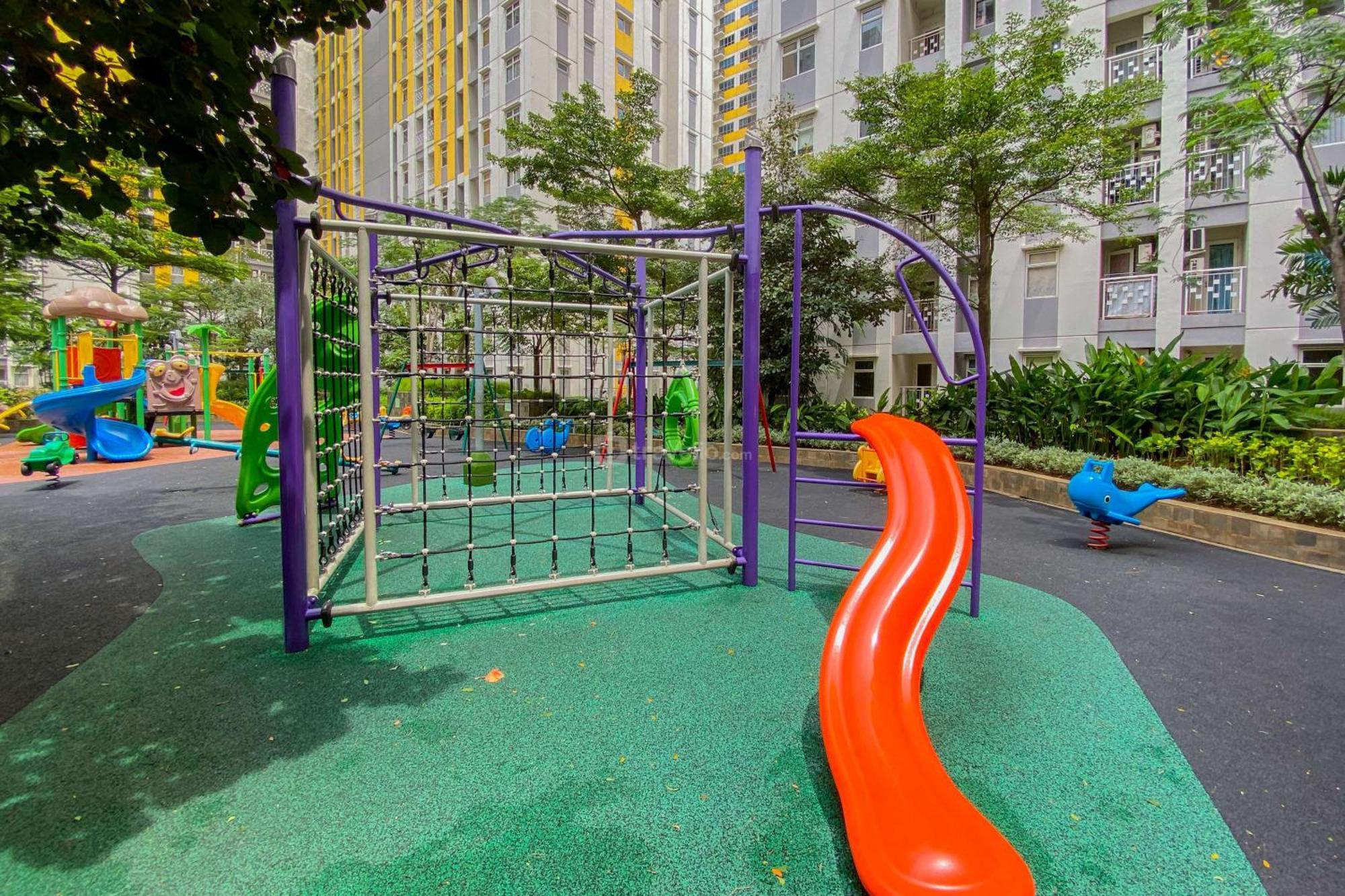 Apartemen Homey And Simply Look Springlake Summarecon By Travelio *